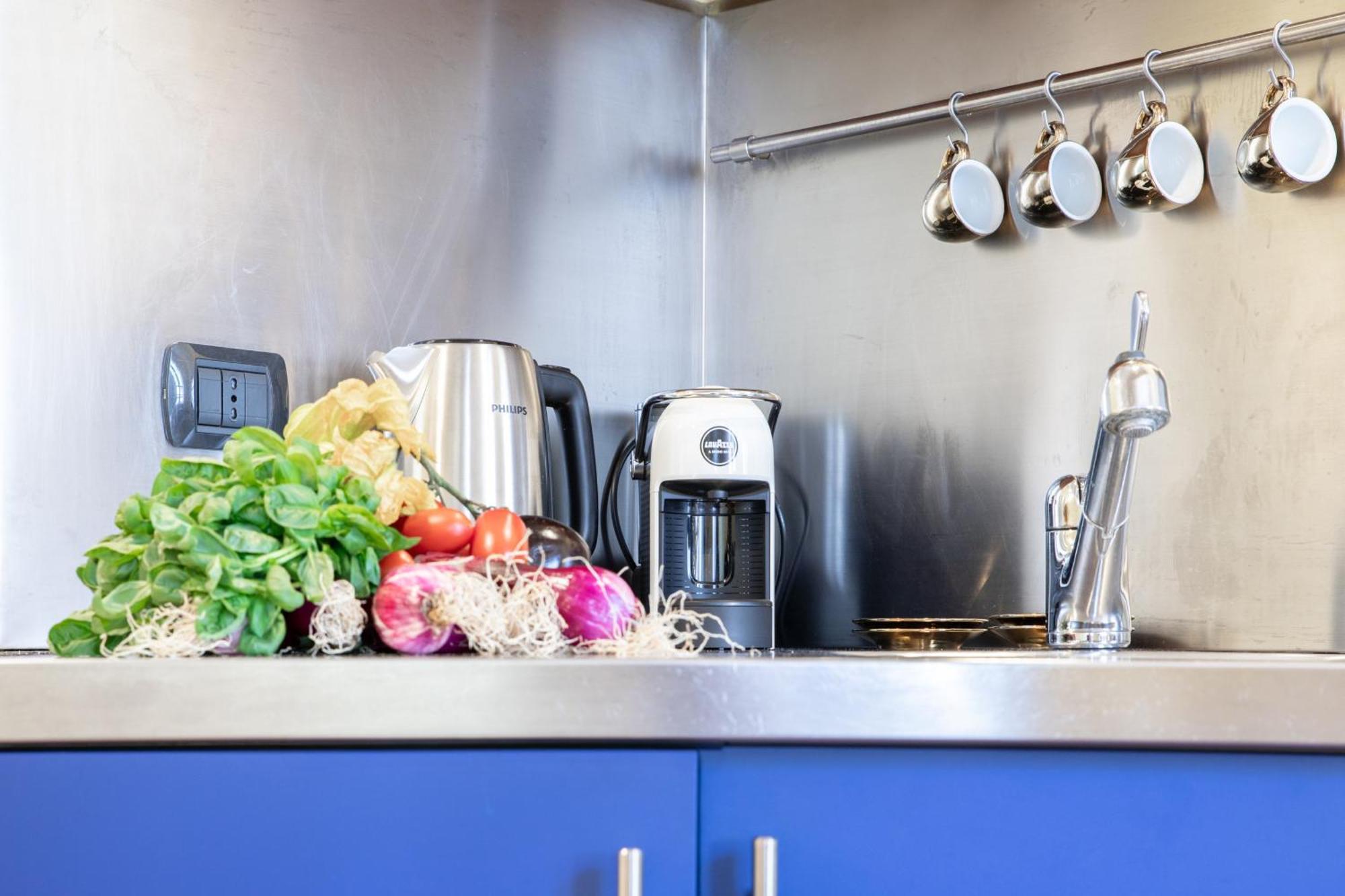 A Casa Di Irene Apartment ลุคคา ภายนอก รูปภาพ